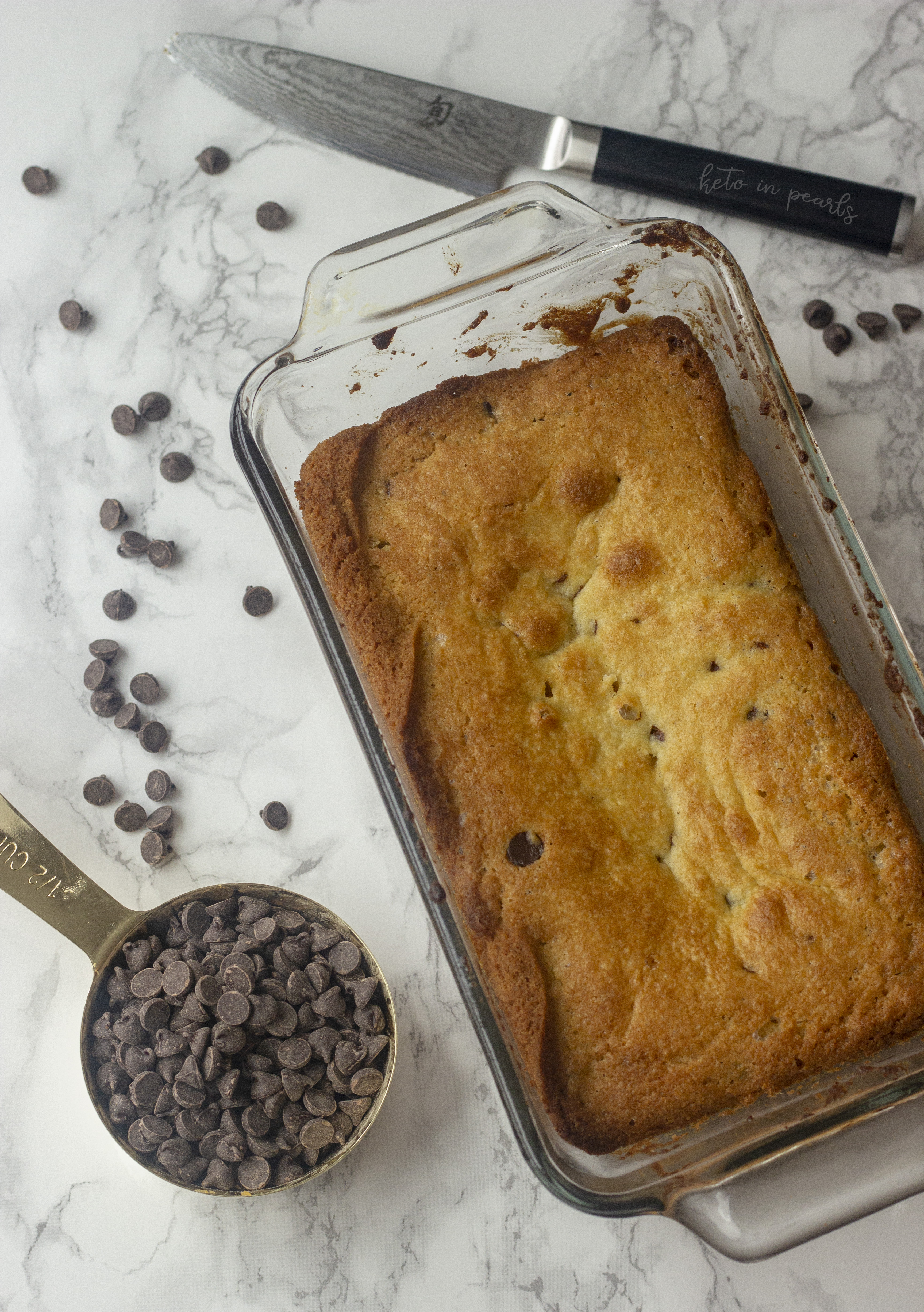 Keto banana bread with chocolate chips! Buttery, soft, and scrumptious. Only 4 net carbs for one big slice!