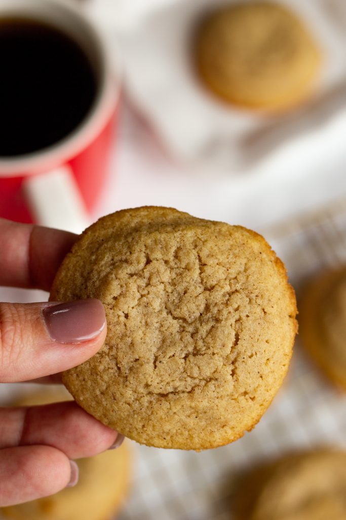 Soft, chewy, sugar free keto snickerdoodles. Basic ingredients, easy to make, and kid friendly! Only 1 net carb per cookie too!