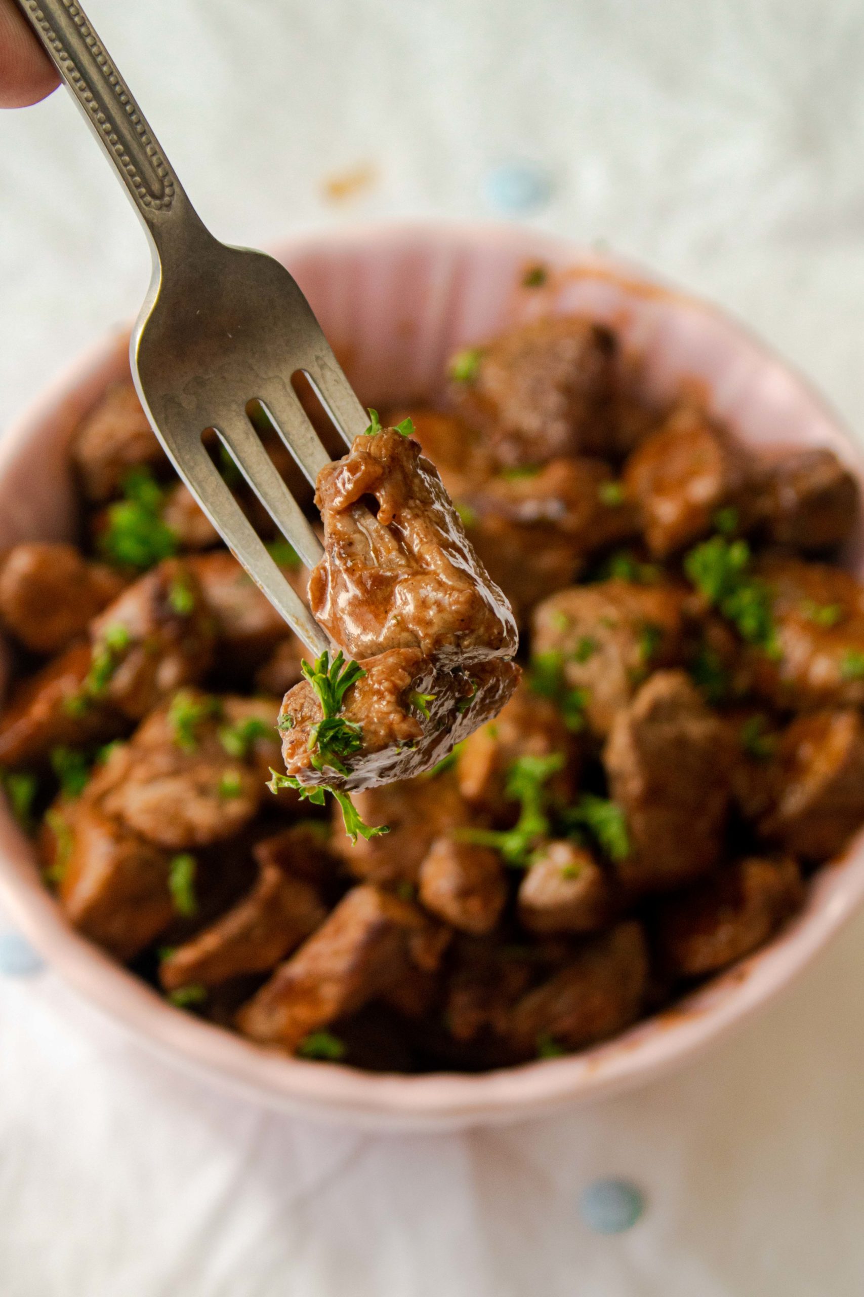 This sirloin steak recipe will curb your chicken wing cravings! This buffalo steak bites recipe is ready in just 15 minutes and only requires 5 ingredients. 