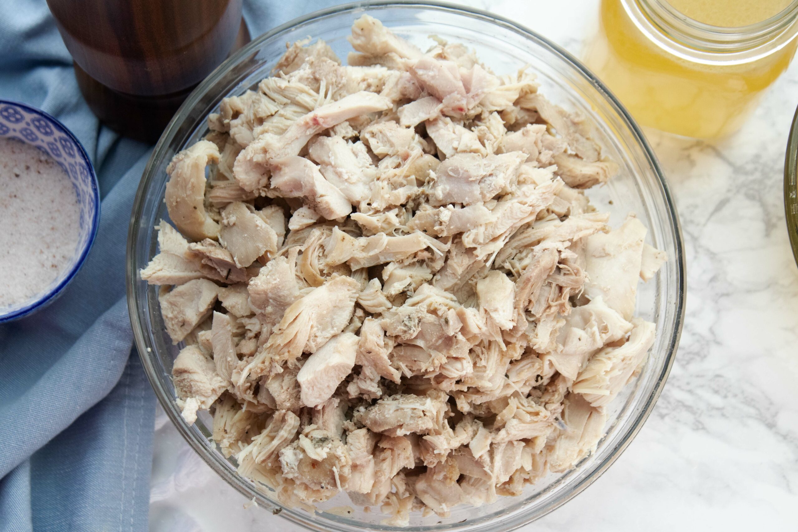 How to cook frozen chicken in the instant pot.