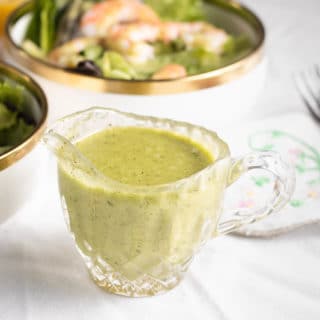 Low Carb Salad Dressing with Garlic and Lemon