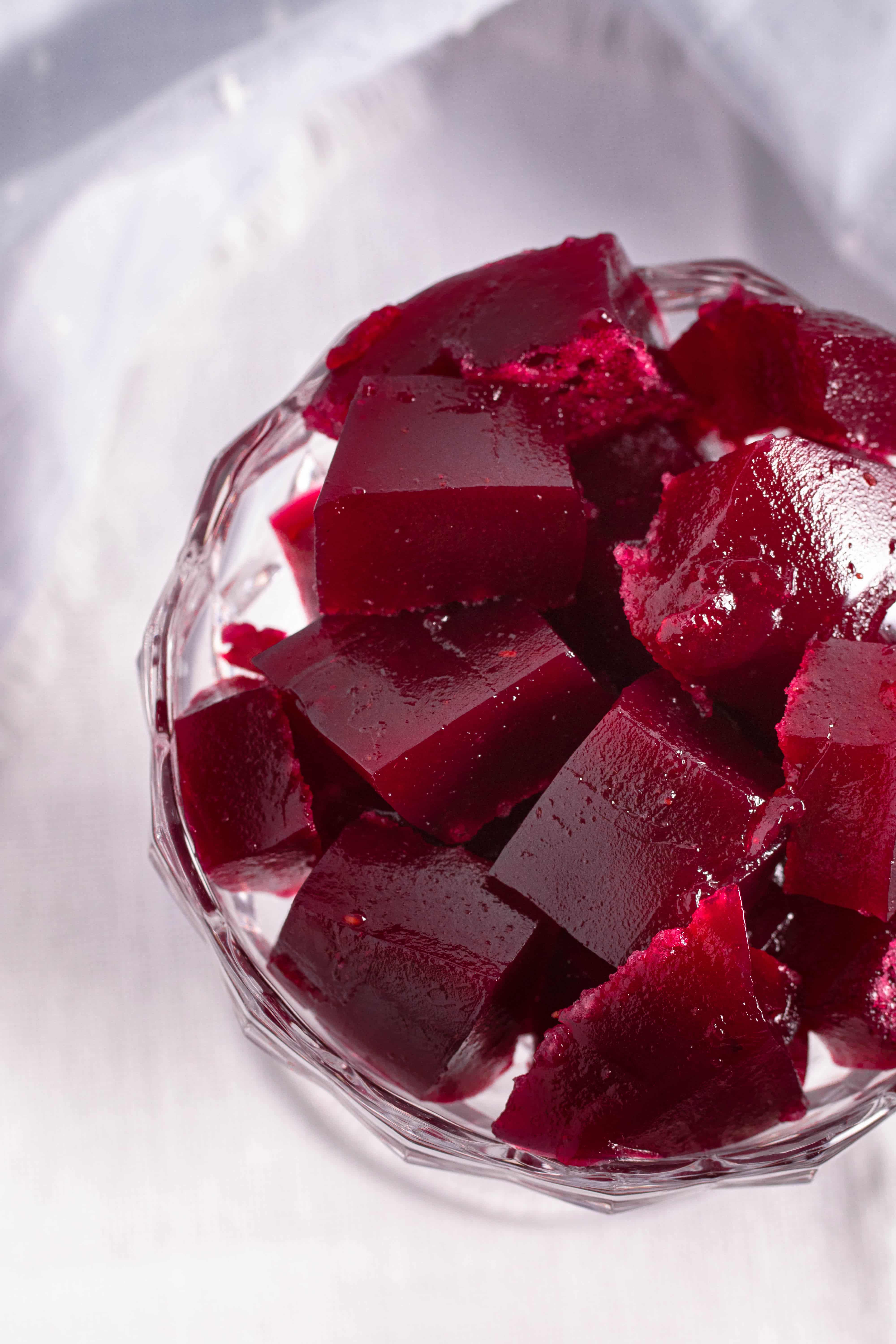 Homemade jello jigglers are a healthy kid friendly treat that is zero added sugar.