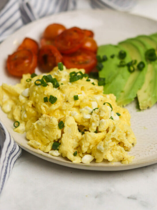 scrambled-eggs-with-cottage-cheese Feature-3