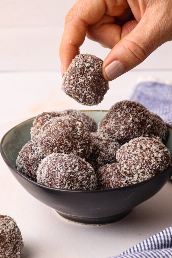 Easy Chocolate Keto Fat Bombs featured image below